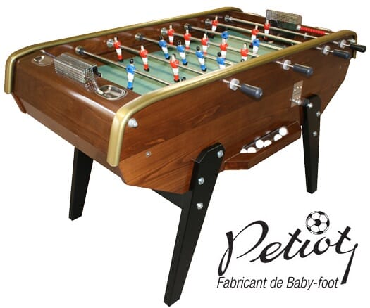 Baby-foot Petiot modèle 250 avec monnayeur