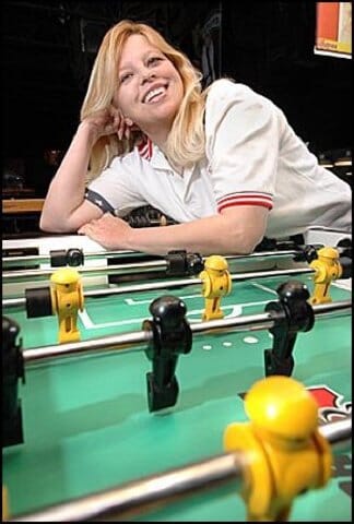 cissi-whipple-joueuse-de-baby-foot-specialiste-tornado