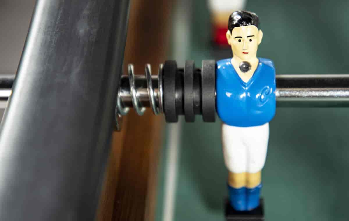 Baby foot avec monnayeur Catenaccio de bar en bois foncé