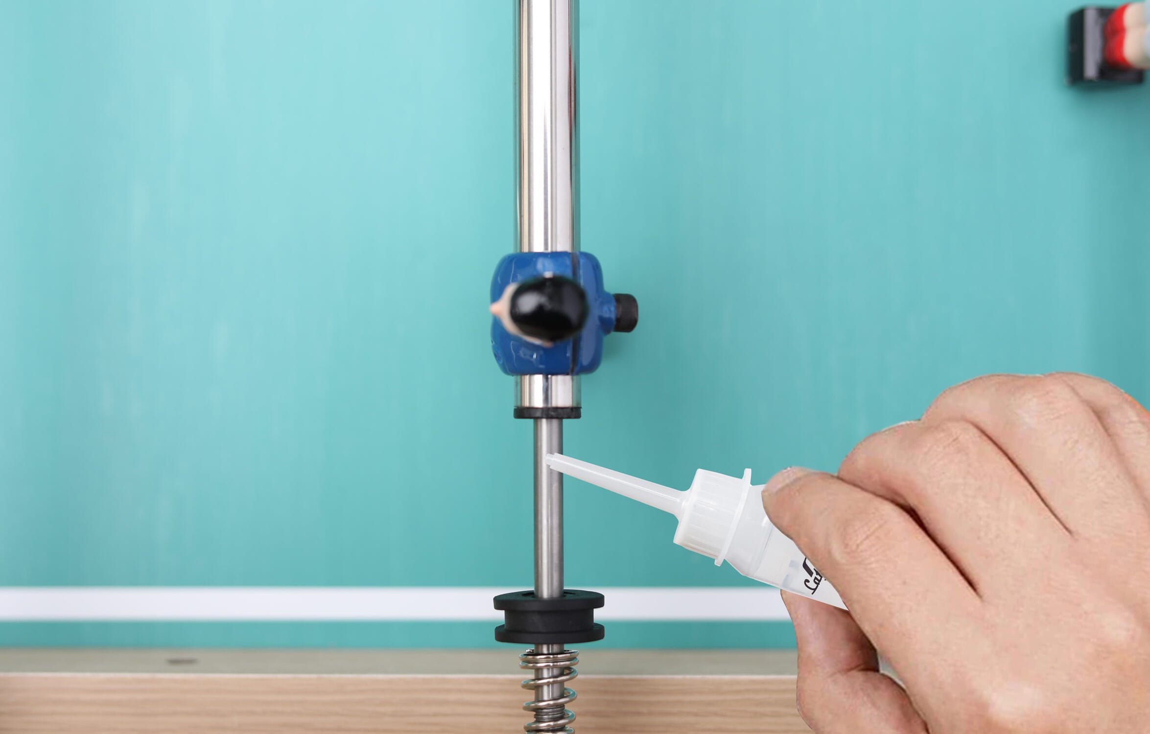 Lubrifiant pour barres de babyfoot